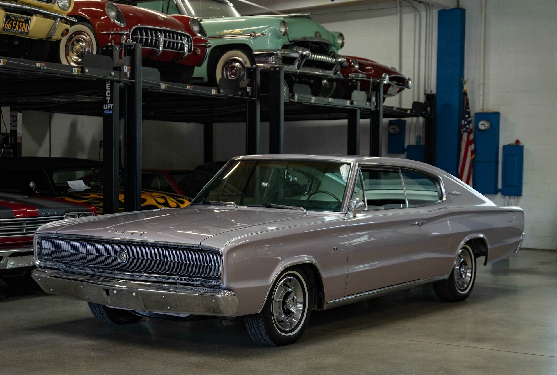 1966-dodge-charger-7k76kkil